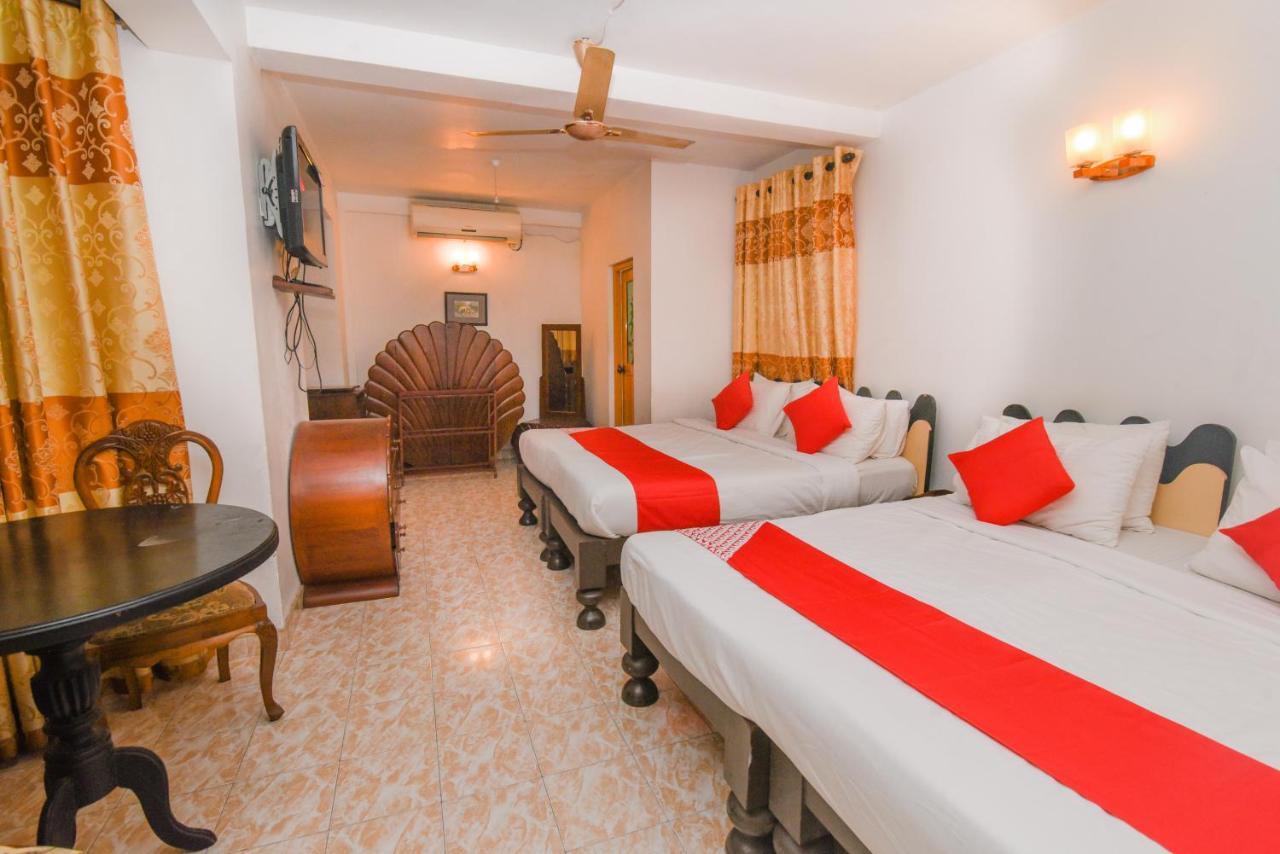 Oak Wood Inn كاندي المظهر الخارجي الصورة